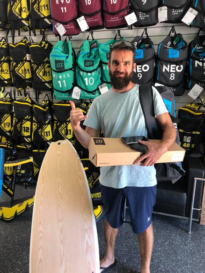 Leighs new North Neo Kite