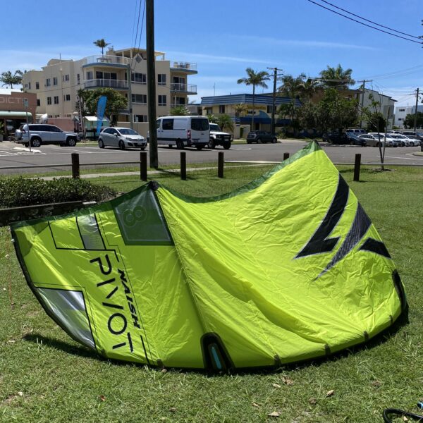 Ex Demo Naish Pivot 8m 2024 Kite - Image 4