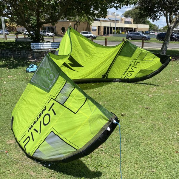 Ex Demo Naish Pivot 8m 2024 Kite - Image 9