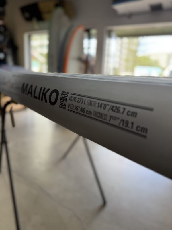RUNOUT Naish MALIKO 14x26 273L CARBON - Image 8