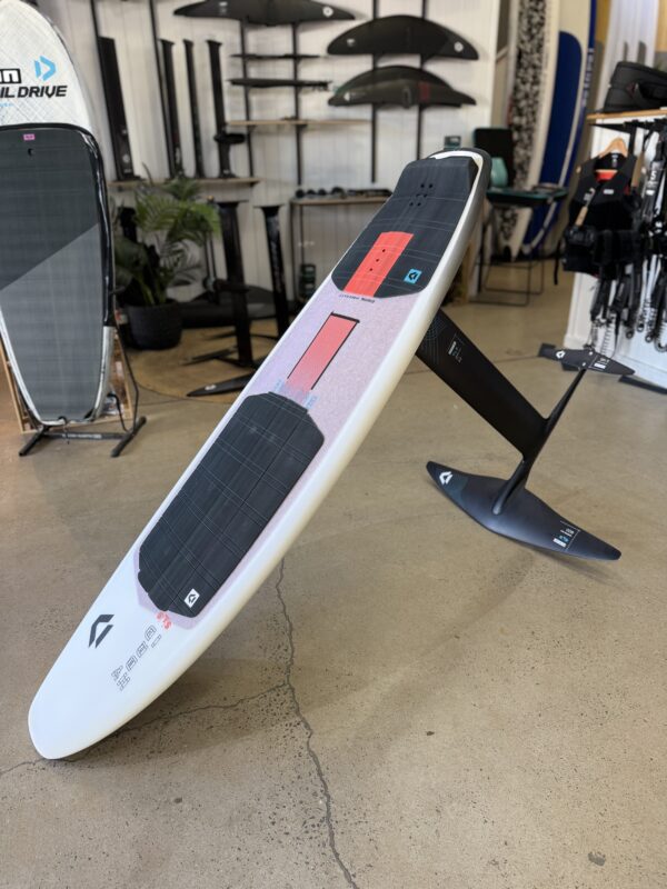 RUNOUT Duotone Kite Foil