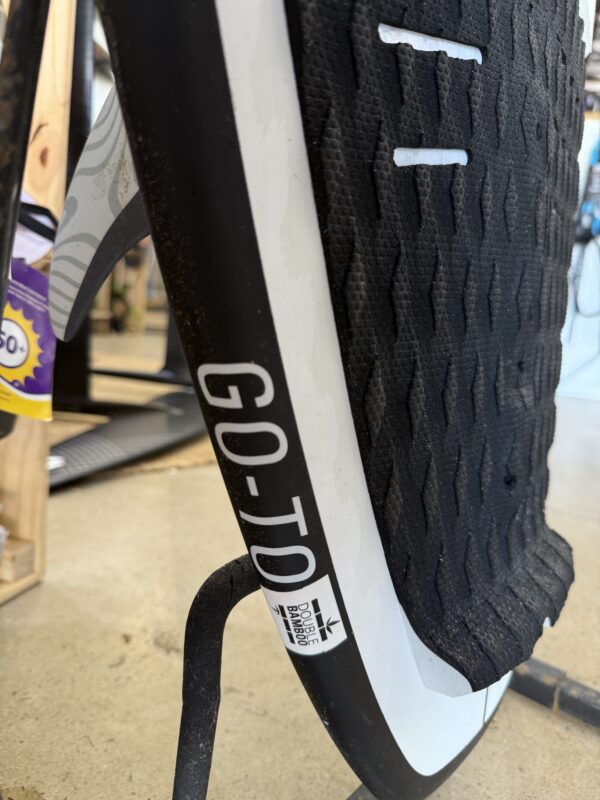 Used Naish GOTO 5'8" Kitesurf Board - Image 3