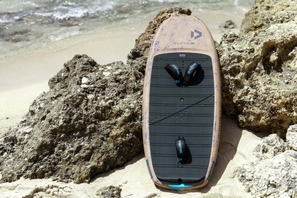 Duotone Sky Style SLS Foil Board 2026 - Gallery Shot 02