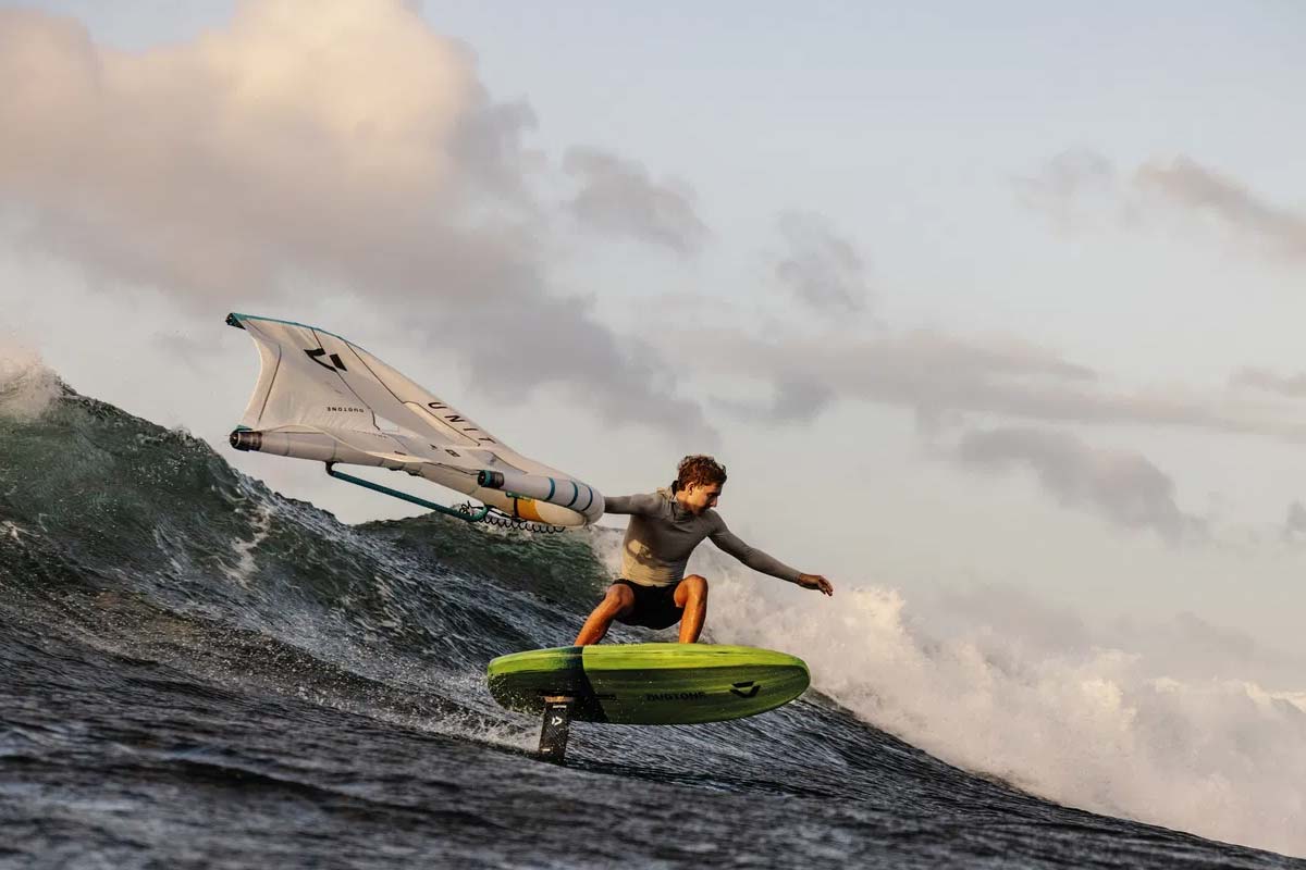 Duotone Carve 3.0 SLS Front Wing 2025 - Gallery Shot 01