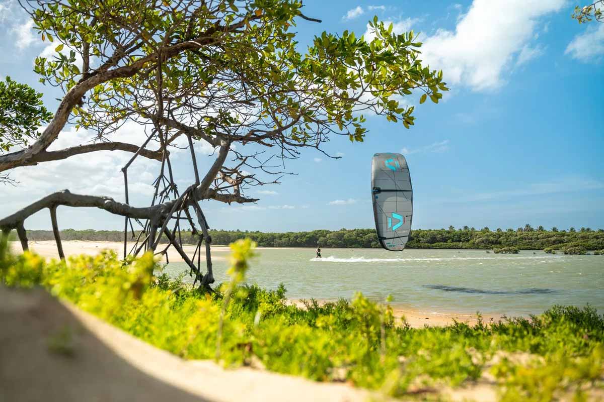 Duotone Evo SLS 2026 Kite - Gallery Shot 01