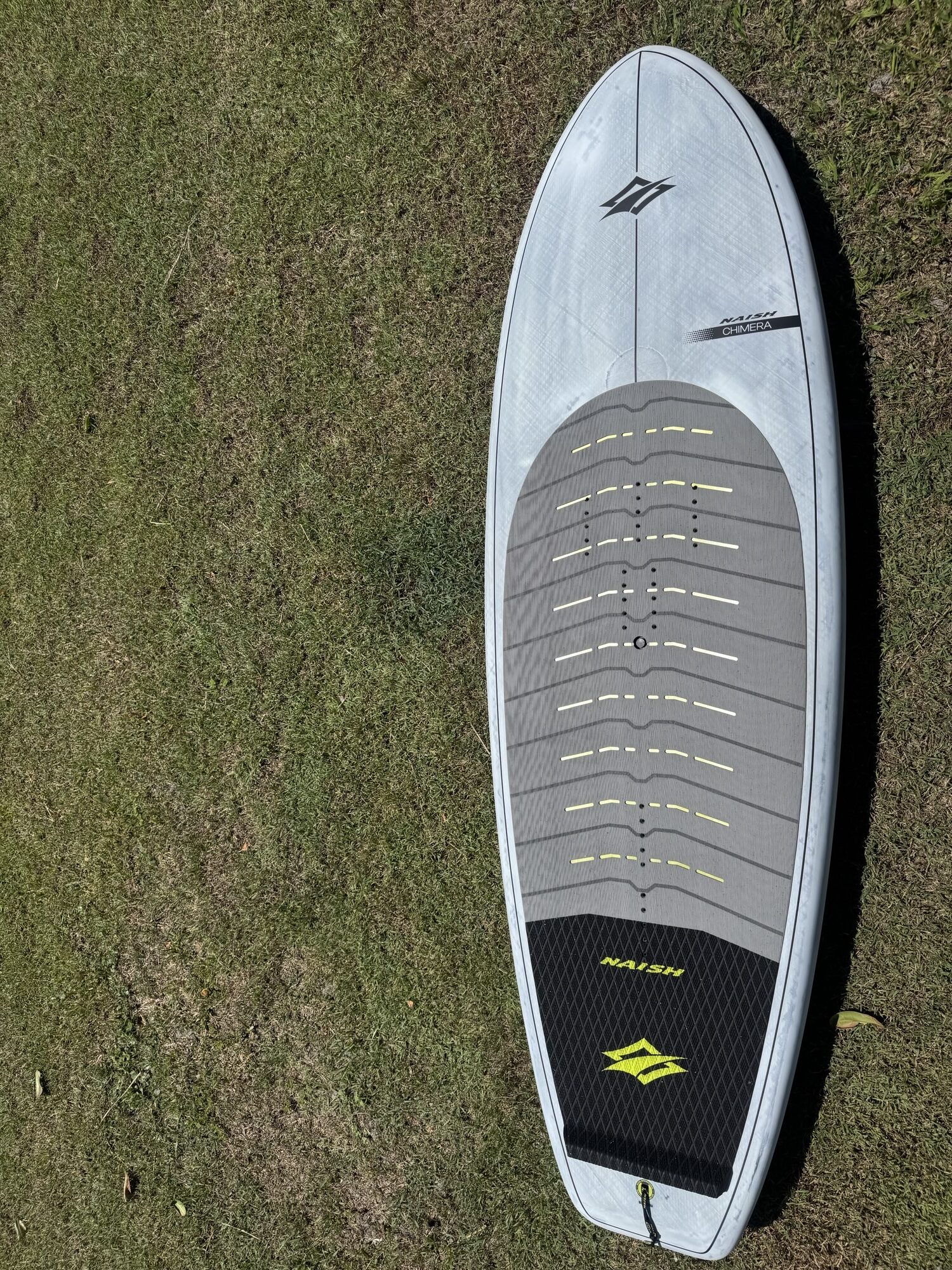 New speed machine Naish Hokua - Shaped by Gerry Lopez - Ocean Addicts